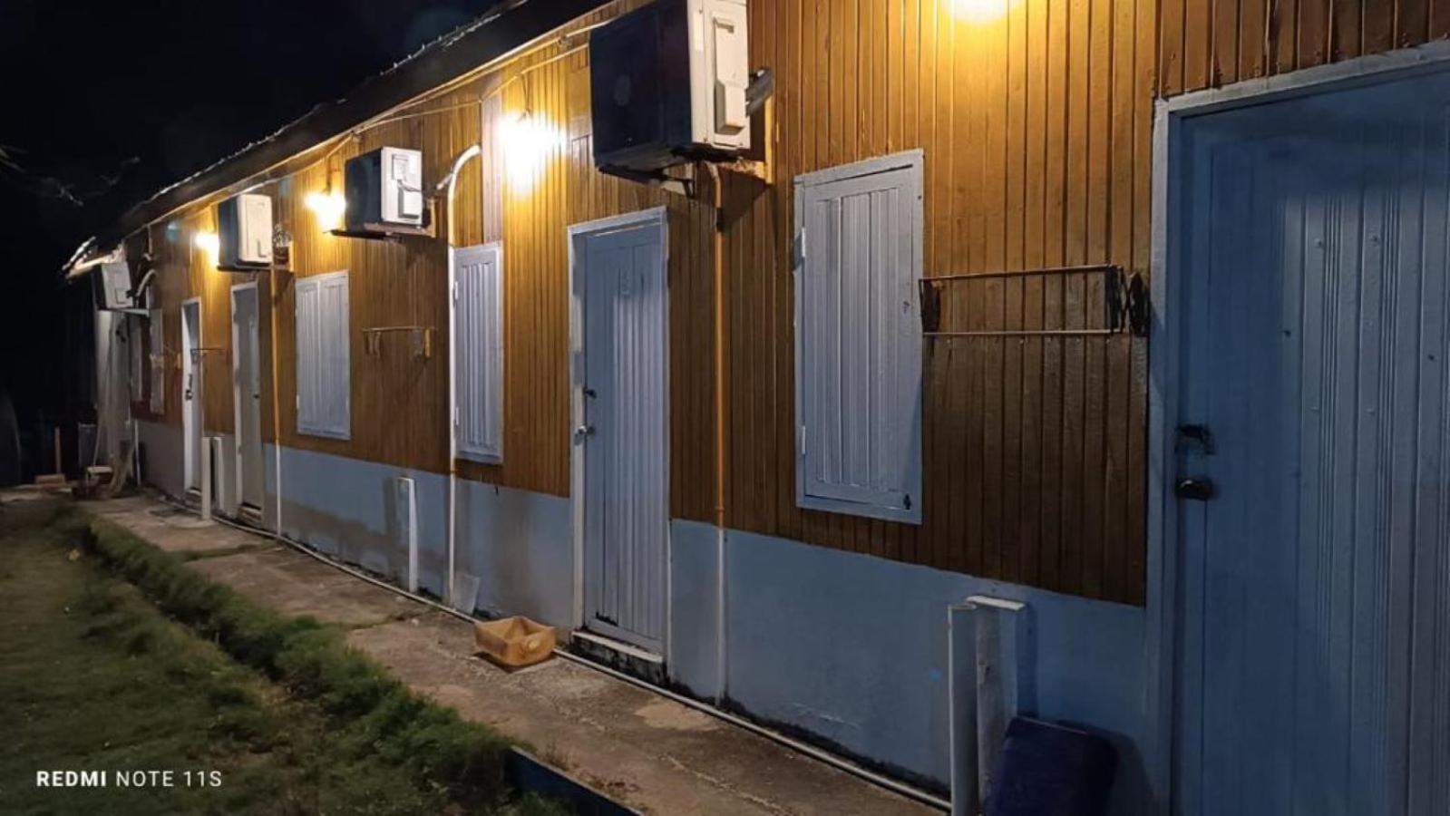 Quiver Dive Team Perhentian Dorm Pulau Perhentian Kecil Exterior photo